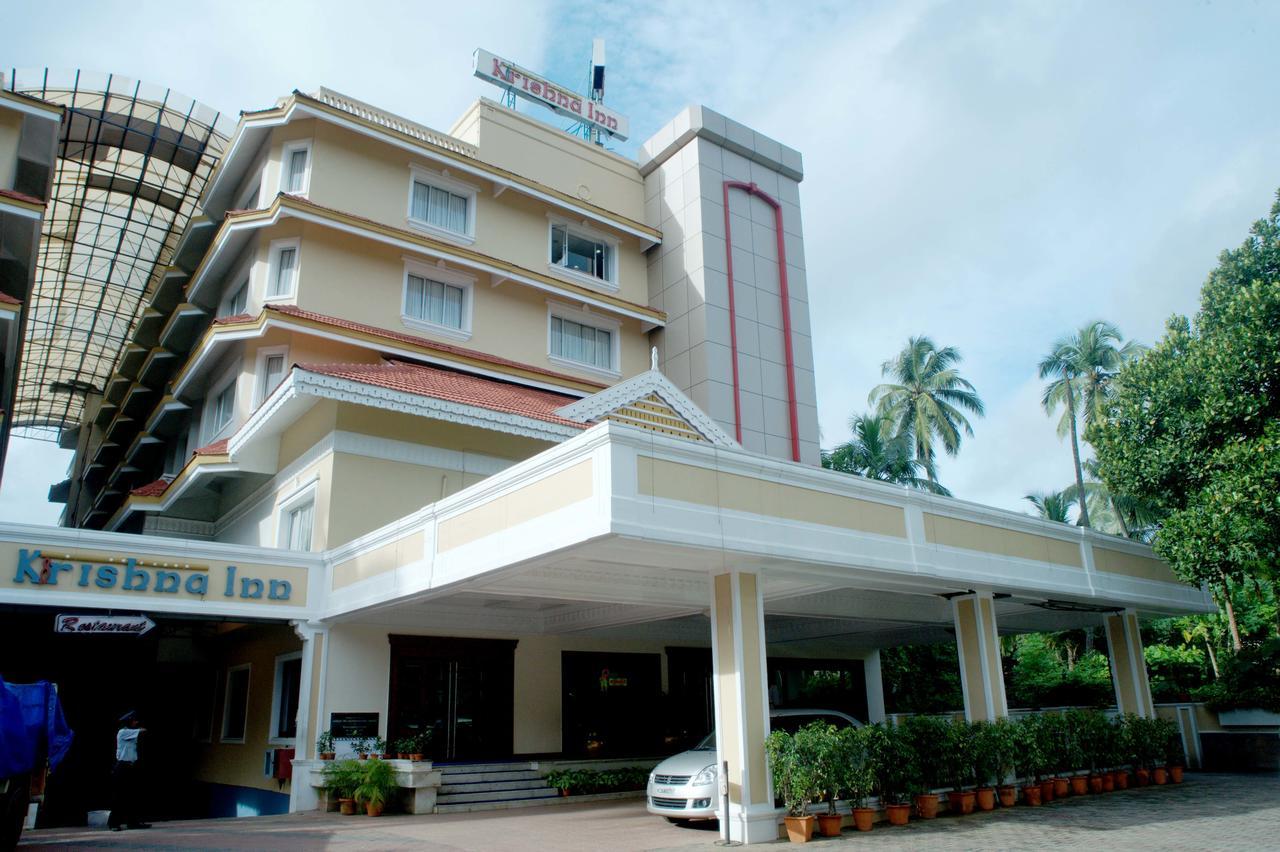 Krishna Inn Guruvāyūr Exteriör bild